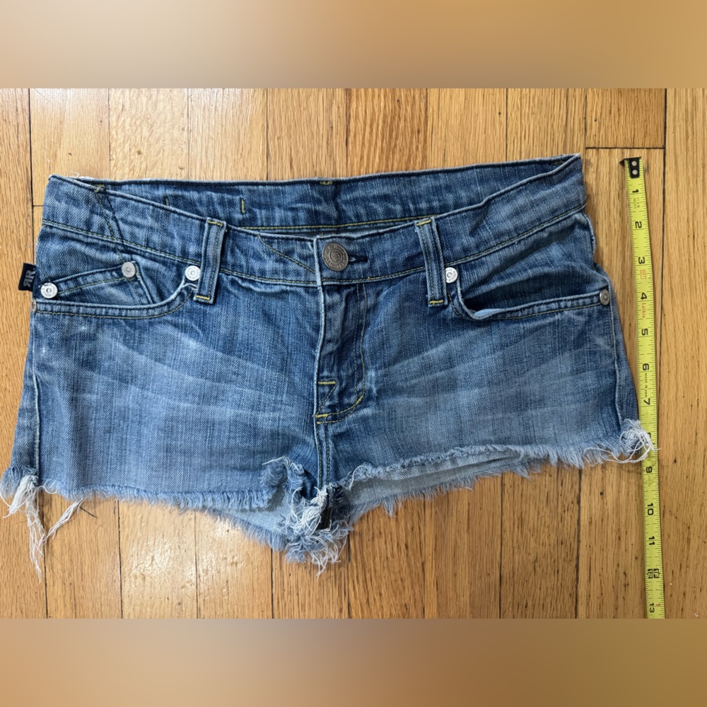 ROCK & REPUBLIC Y2K CUTOFF JEAN SHORTS - Picture 6 of 16